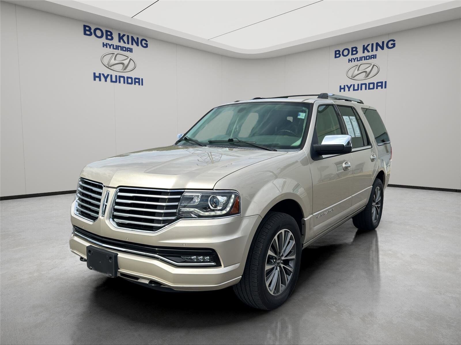 2017 LINCOLN Navigator