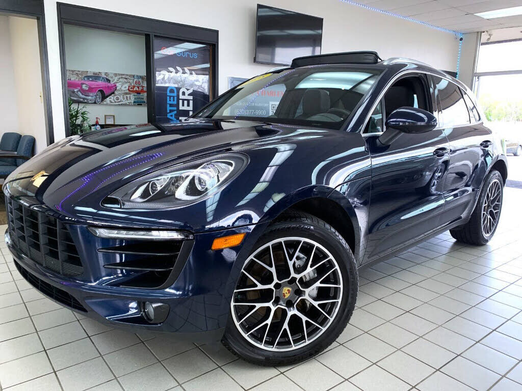 2018 PORSCHE Macan