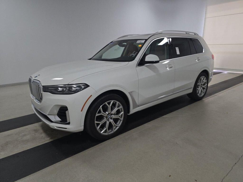 2022 BMW X7