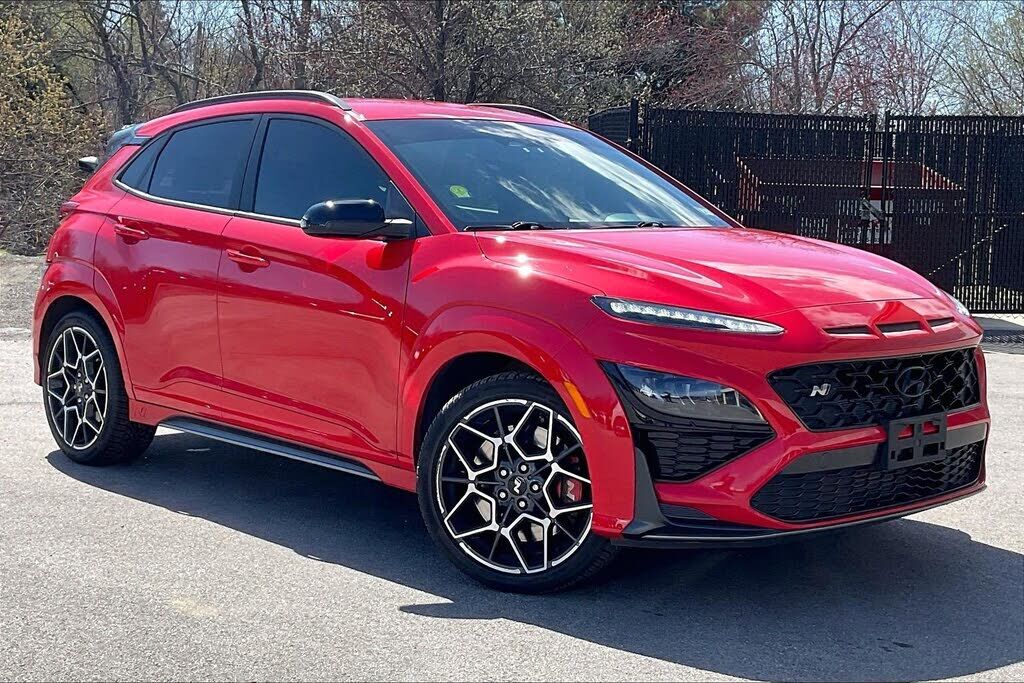 2023 HYUNDAI Kona