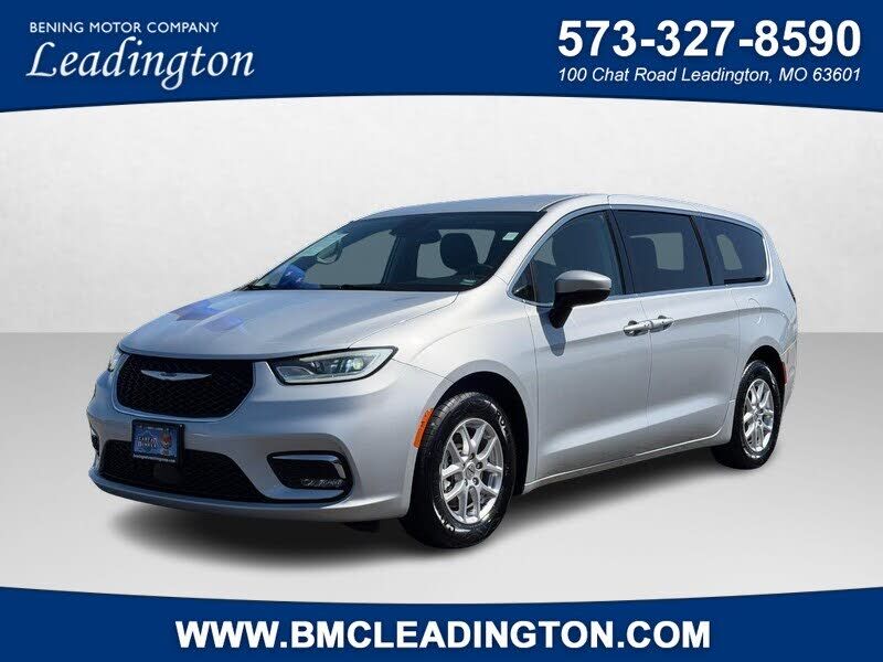 2023 CHRYSLER Pacifica