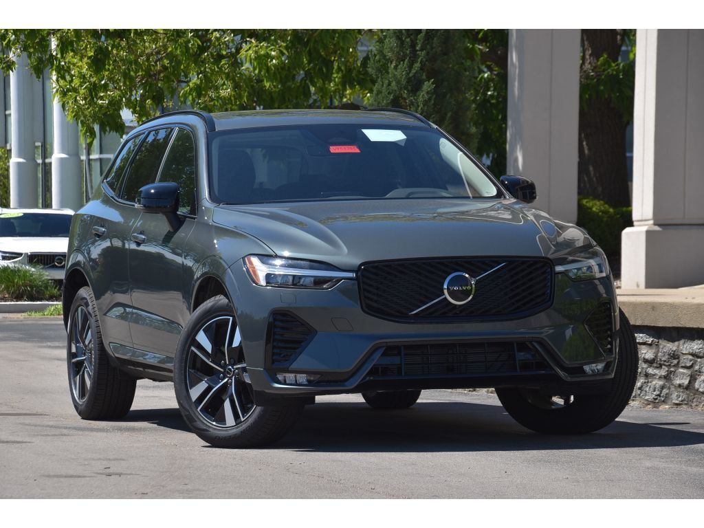 2026 VOLVO XC60