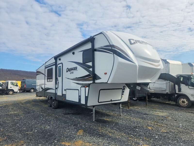 2020 FOREST RIVER Crusader