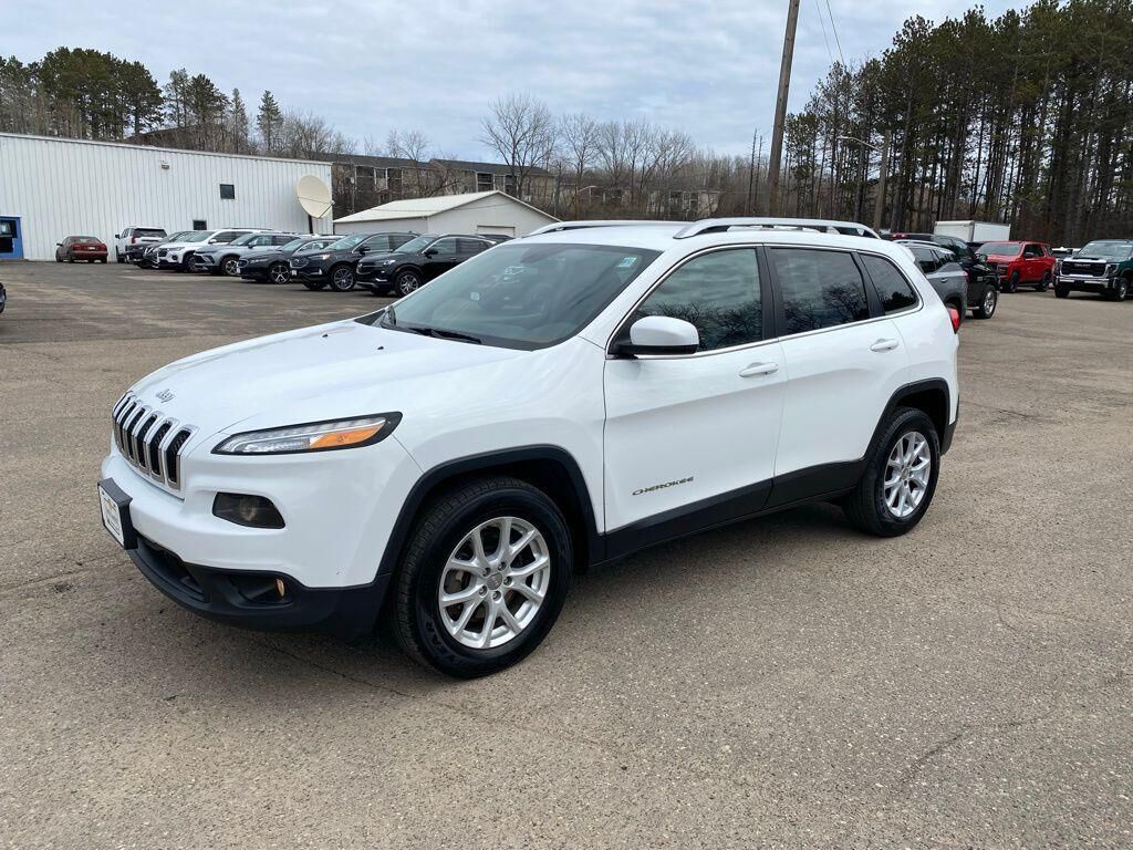 2017 JEEP Cherokee