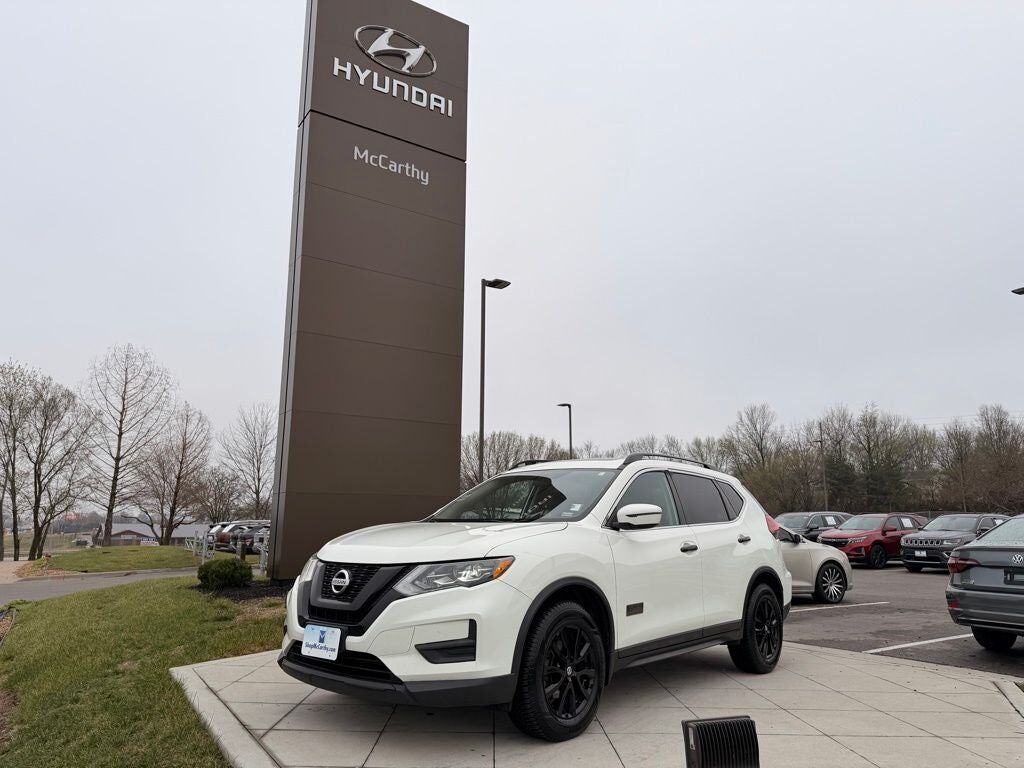2017 NISSAN Rogue