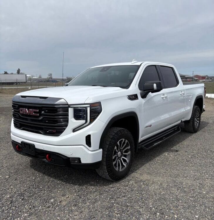 2023 GMC Sierra
