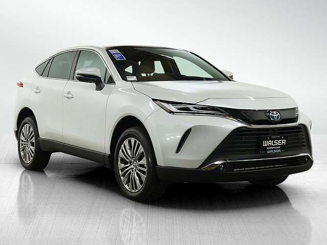 2024 TOYOTA Venza