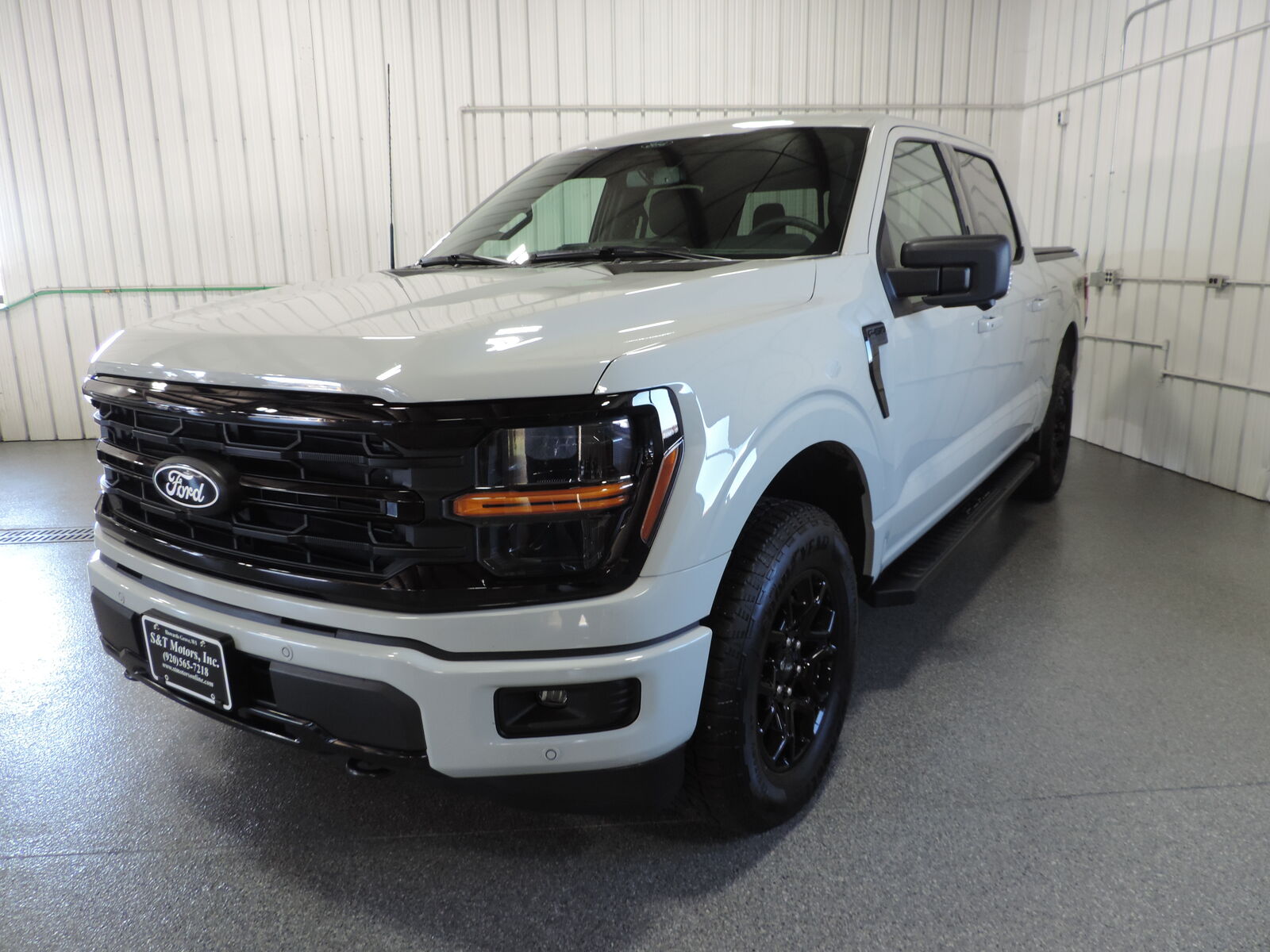 2024 FORD F-150