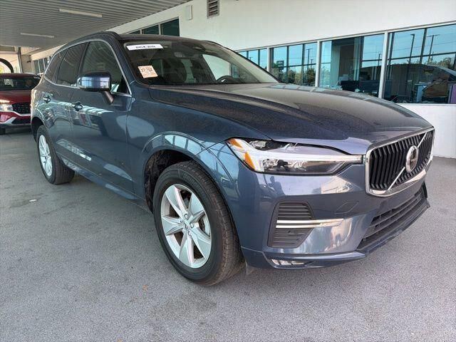 2022 VOLVO XC60