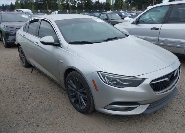 2018 BUICK Regal