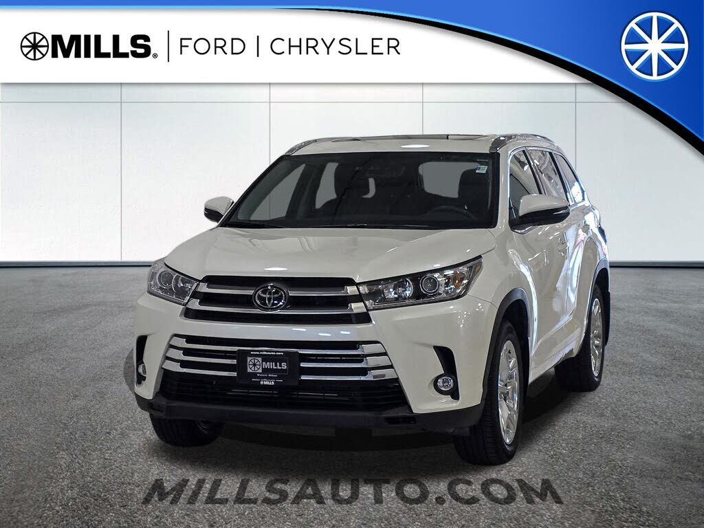 2019 TOYOTA Highlander