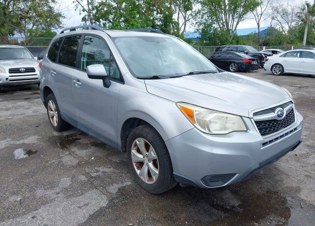 2015 SUBARU Forester