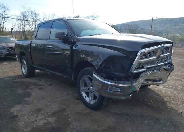 2011 DODGE Ram
