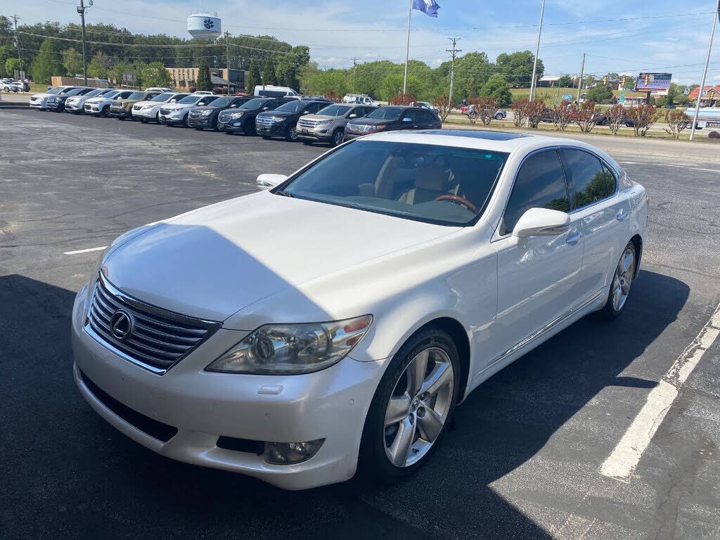 2010 LEXUS LS