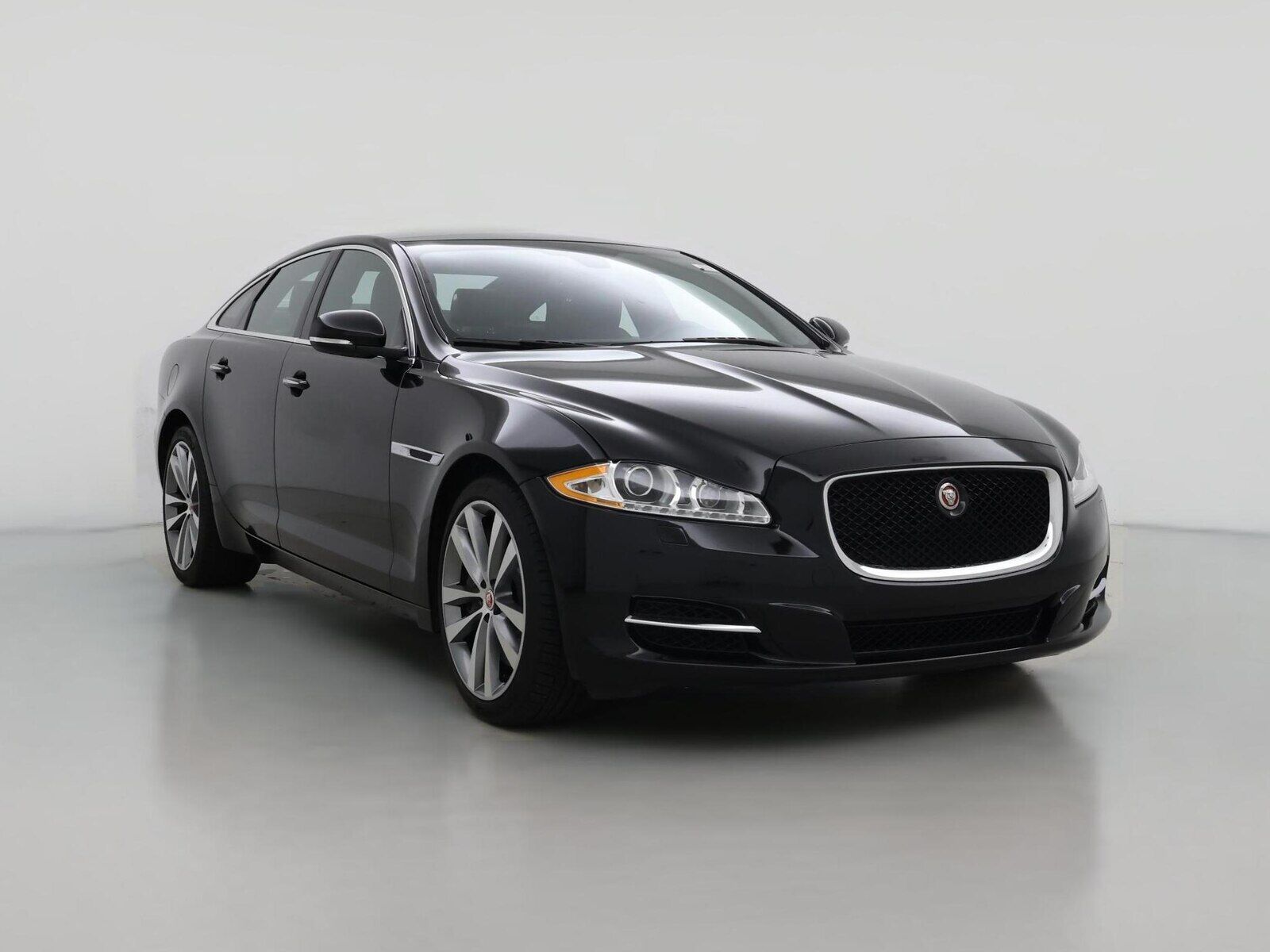 2015 JAGUAR XJ