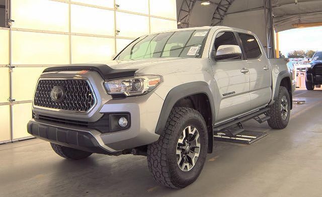 2019 TOYOTA Tacoma