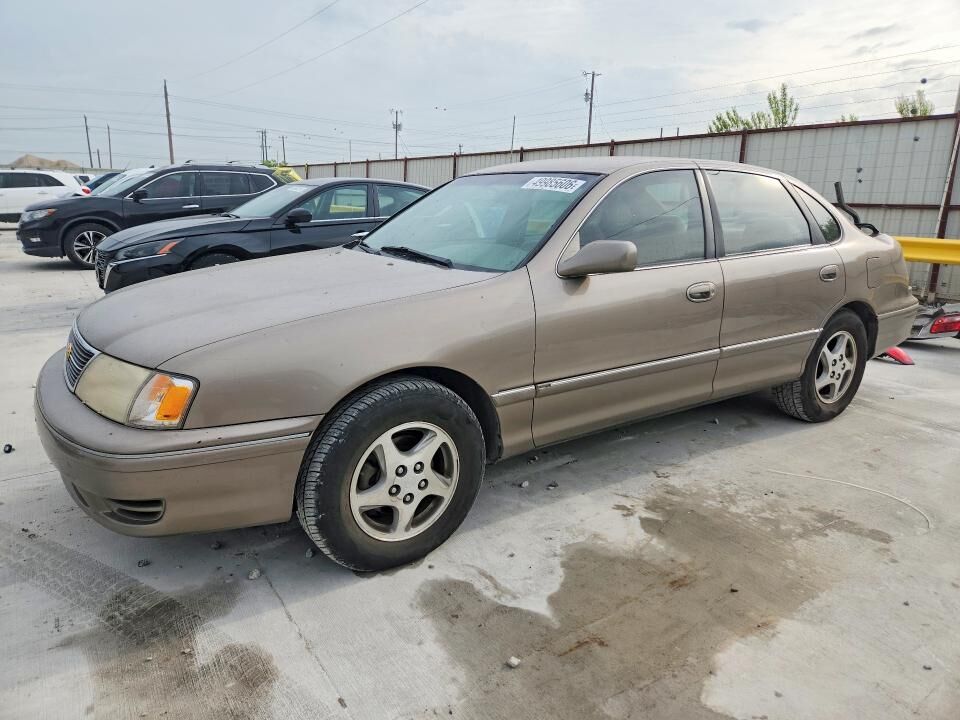 1999 TOYOTA Avalon