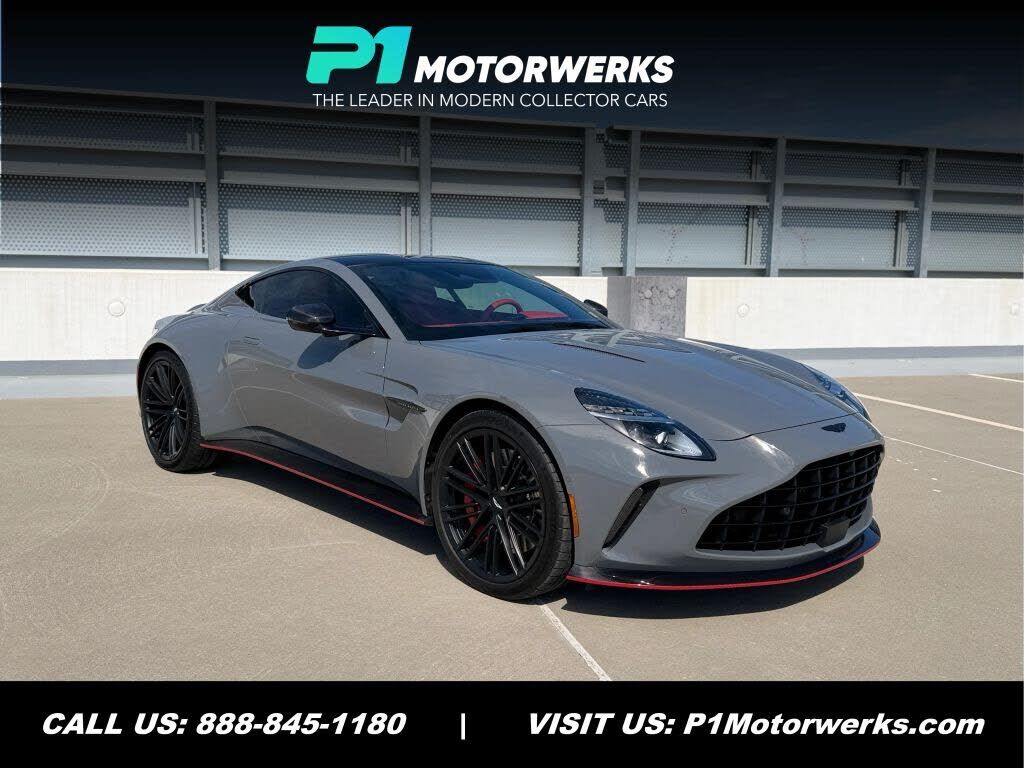 2025 ASTON MARTIN Vantage