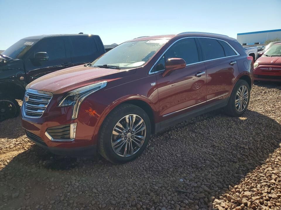 2017 CADILLAC XT5