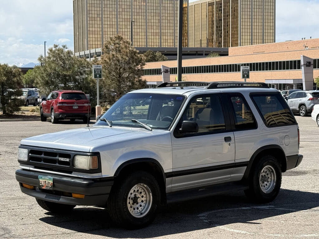 1992 MAZDA Navajo