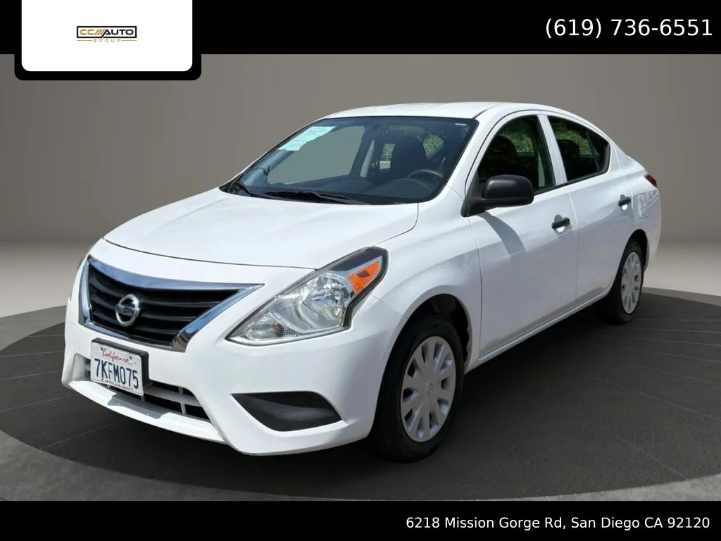 2015 NISSAN Versa