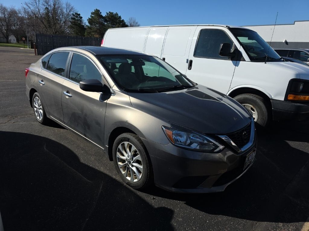 2016 NISSAN Sentra
