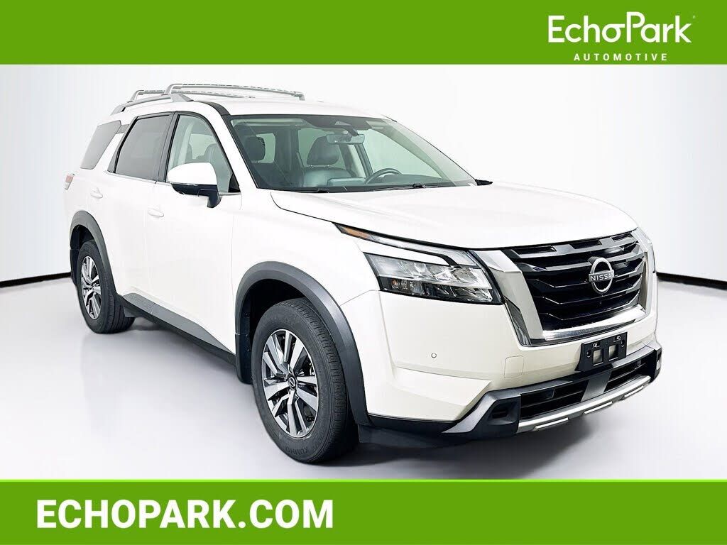 2024 NISSAN Pathfinder
