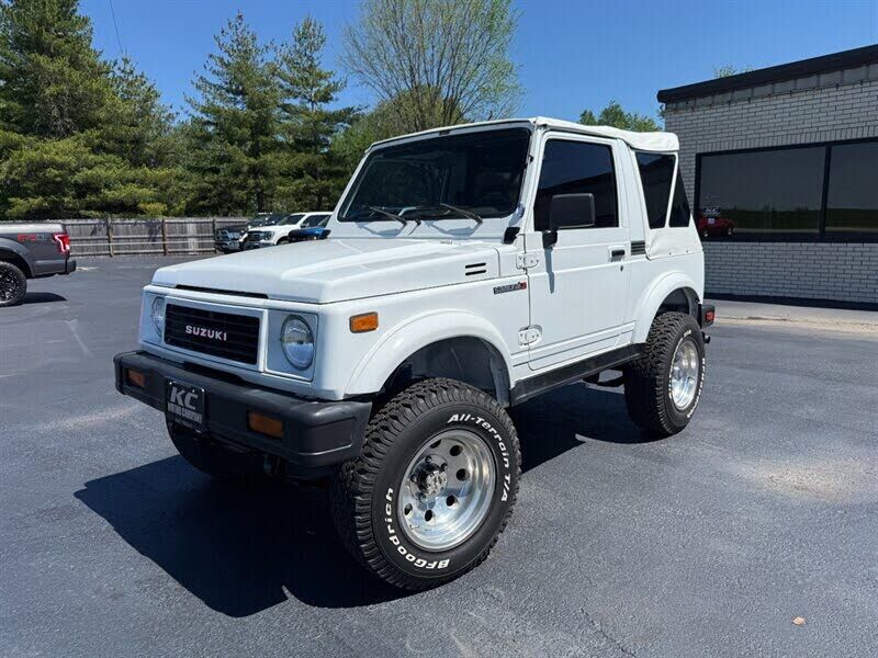 1988 SUZUKI Samurai