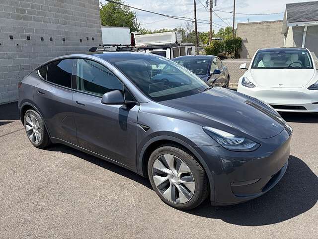 2020 TESLA Model Y