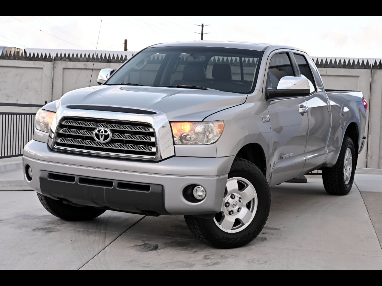2007 TOYOTA Tundra