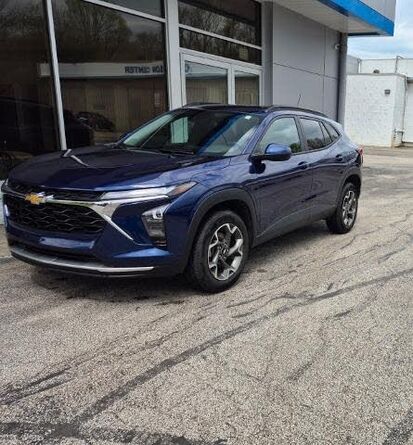 2024 CHEVROLET Trax
