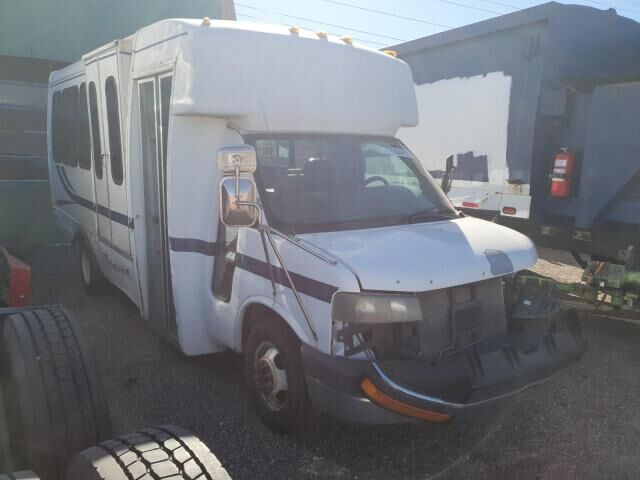 2004 CHEVROLET Express