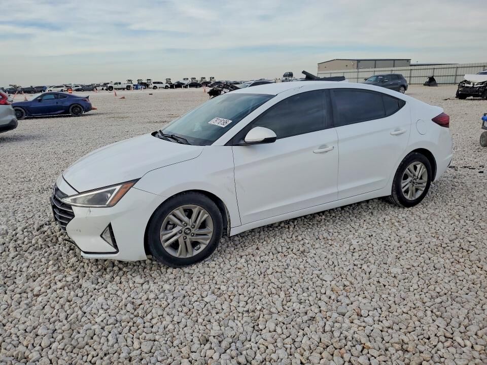 2019 HYUNDAI Elantra