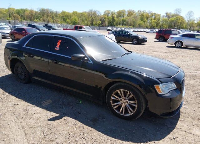 2016 CHRYSLER 300