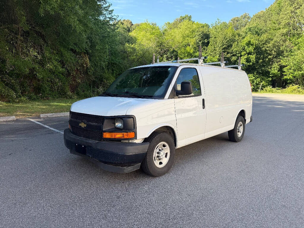 2017 CHEVROLET Express