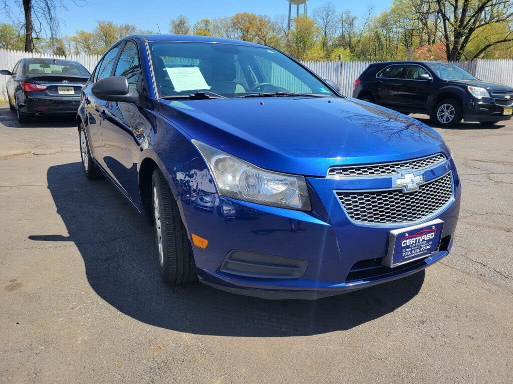 2013 CHEVROLET Cruze