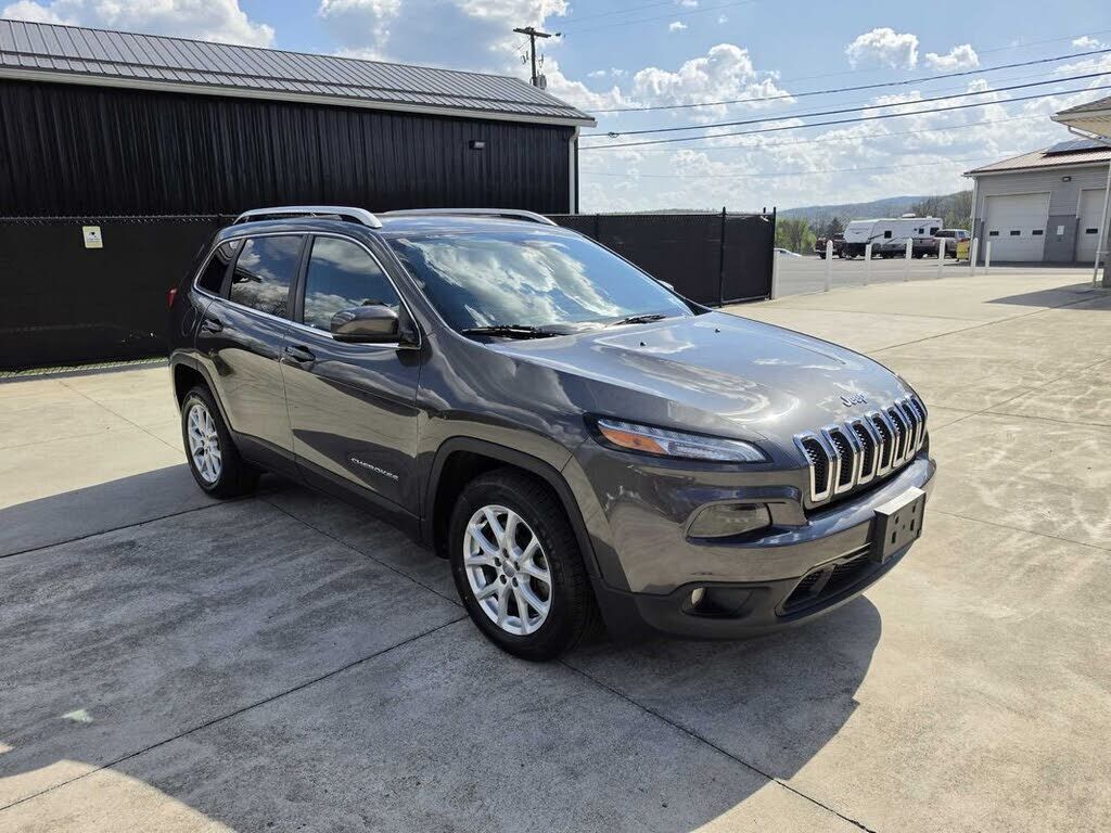 2016 JEEP Cherokee