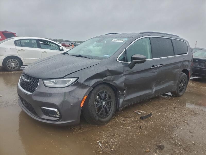 2022 CHRYSLER Pacifica