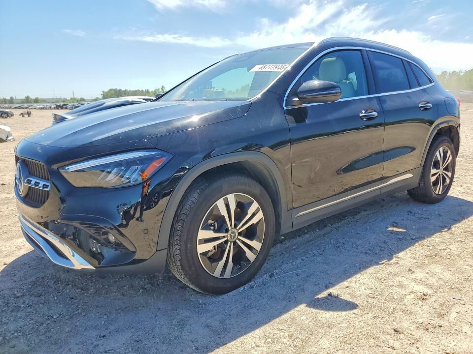 2025 MERCEDES-BENZ GLA-Class
