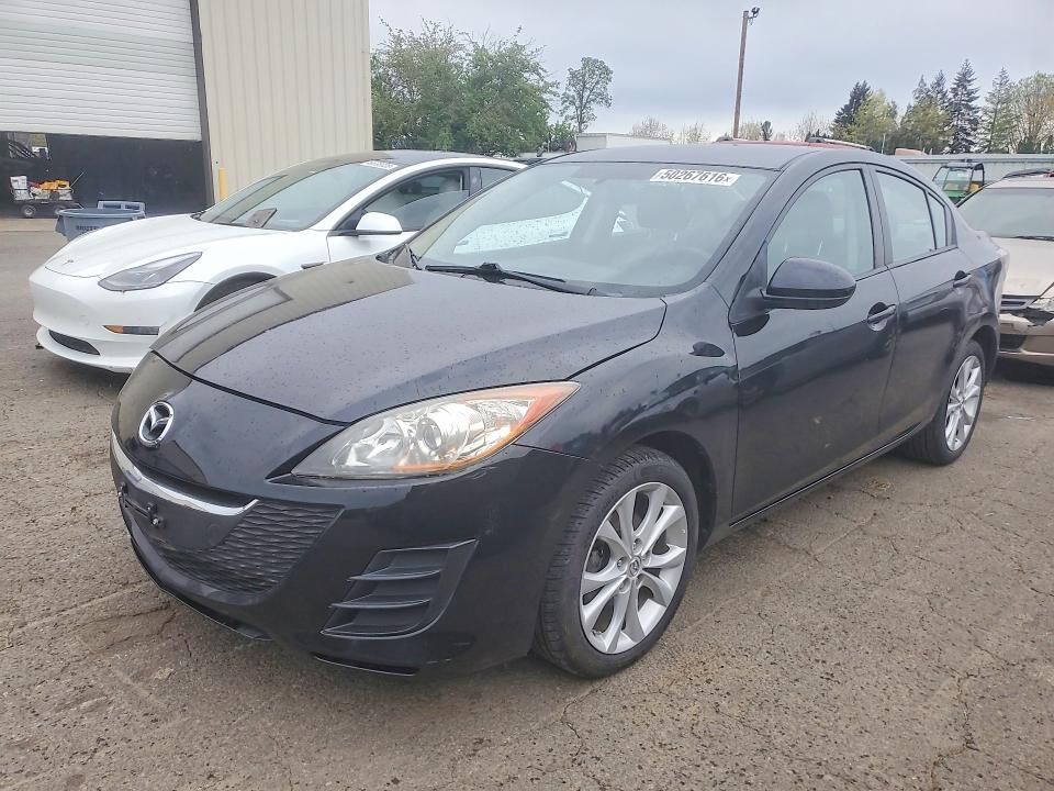 2010 MAZDA Mazda3