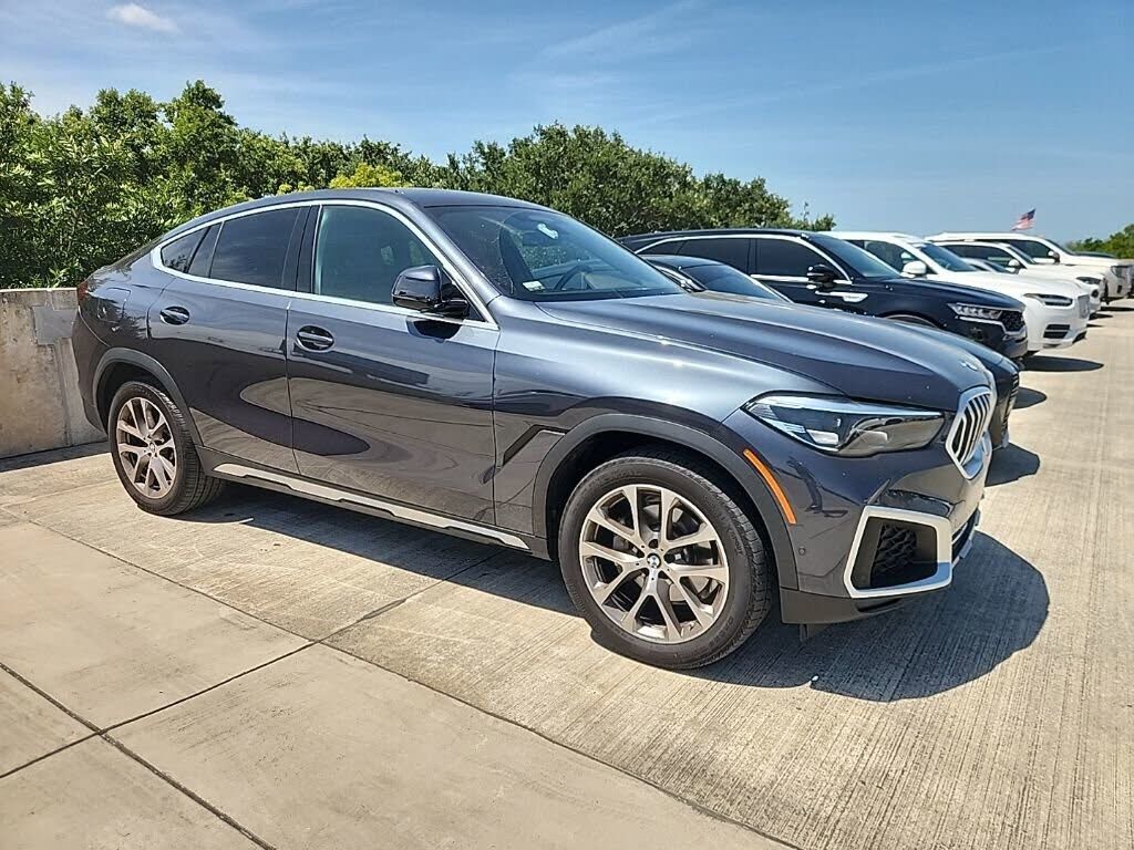2022 BMW X6