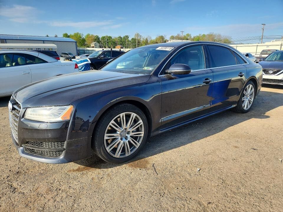 2016 AUDI A8
