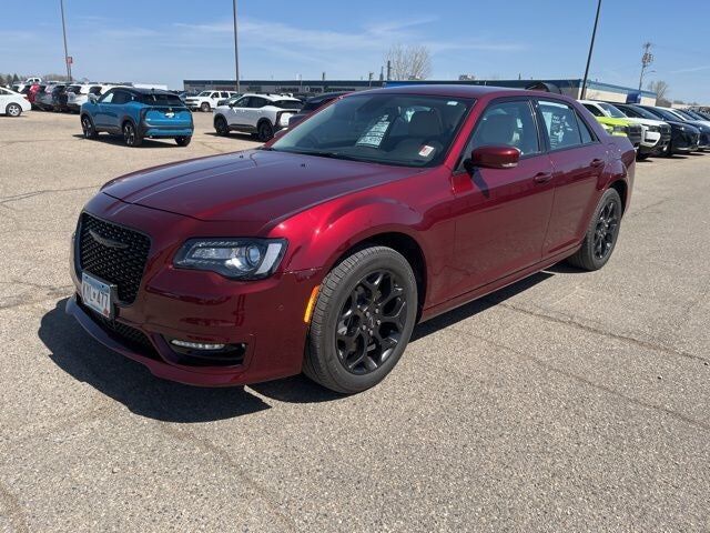 2023 CHRYSLER 300