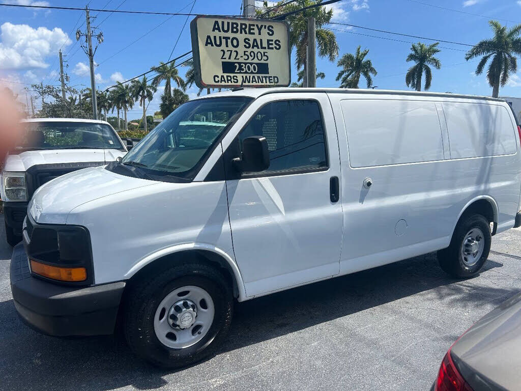 2015 CHEVROLET Express
