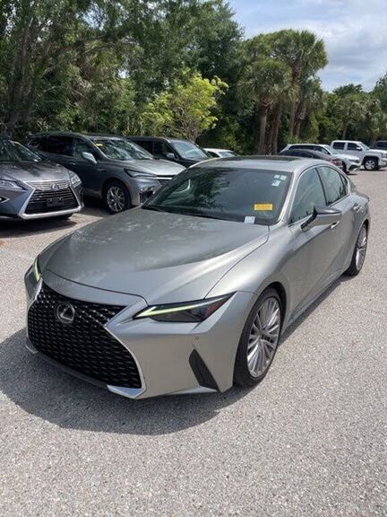 2023 LEXUS IS