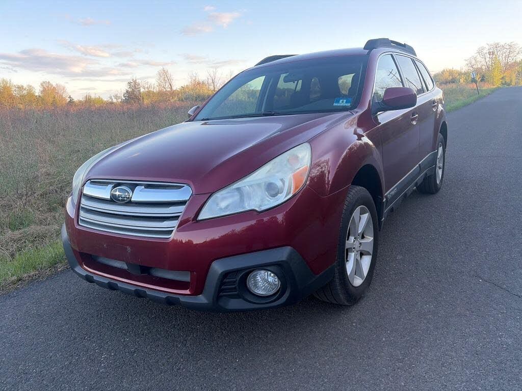 2014 SUBARU Outback