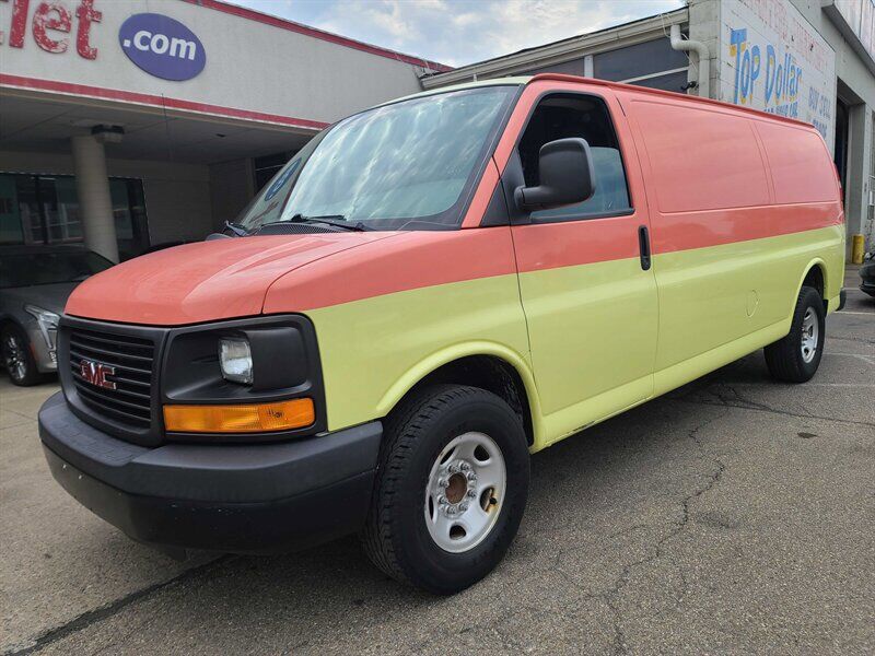 2016 GMC Savana