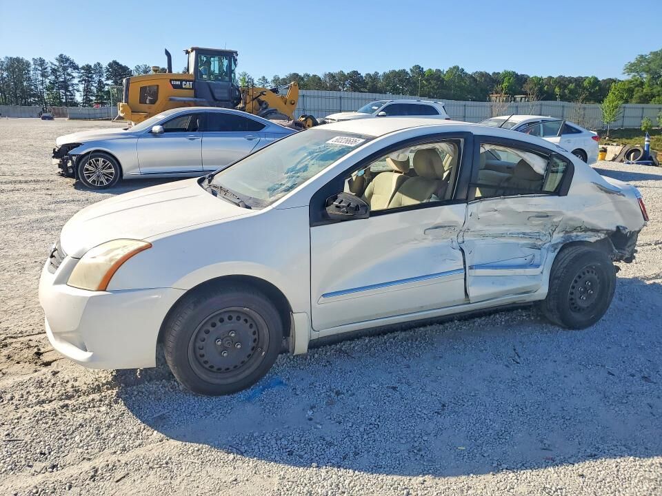 2010 NISSAN Sentra