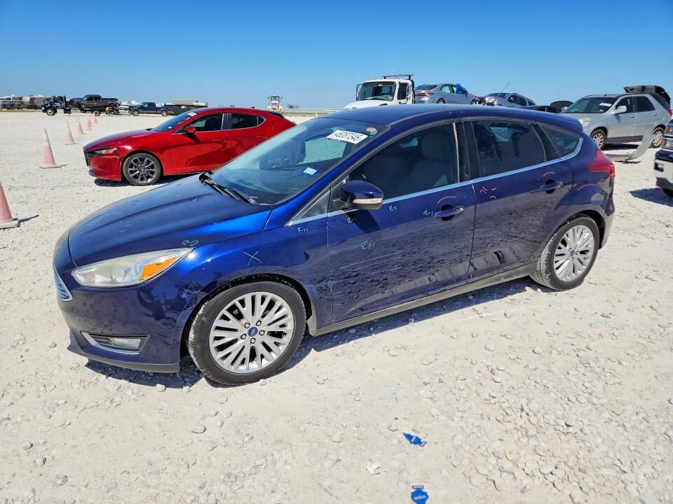 2016 FORD Focus