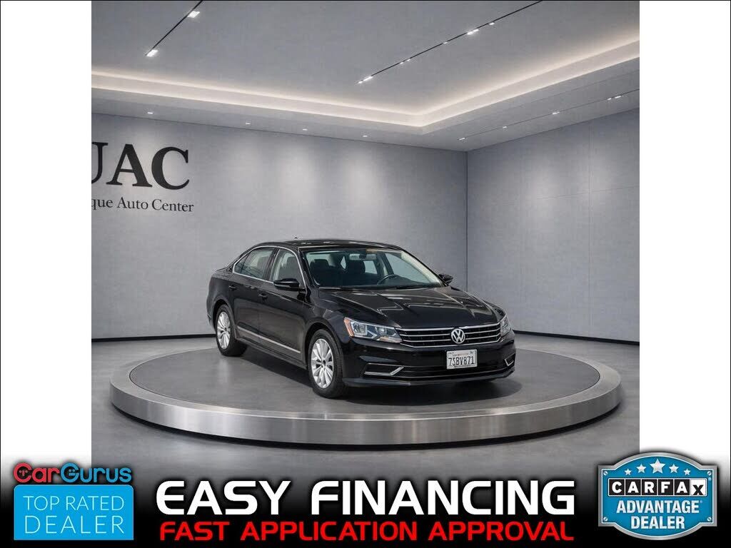 2016 VOLKSWAGEN Passat